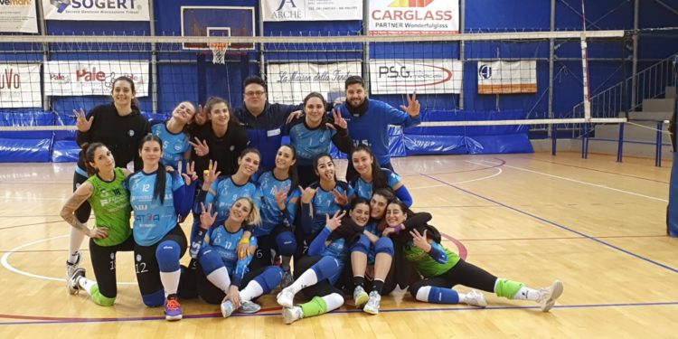 Tre punti importanti per il Volley Napoli: le azzurre fanno 3-0 contro Arzano