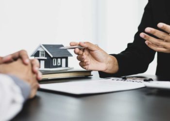 Come diventare agente immobiliare