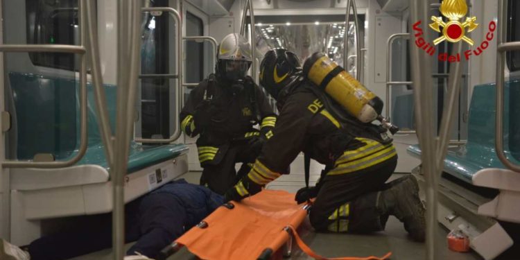 Esercitazione a Catania, simulato un blackout e incendio in galleria ! Il Video