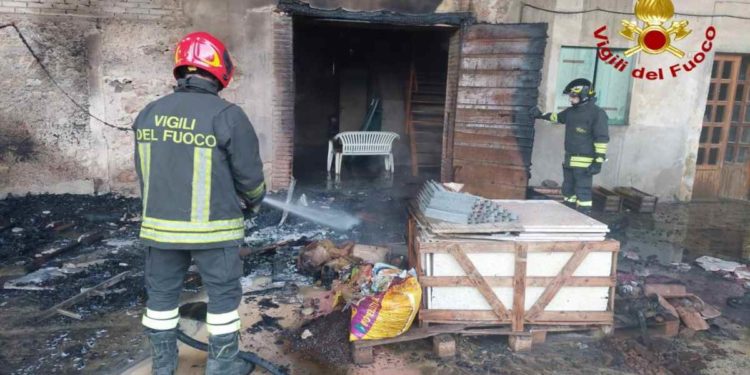INCENDIO NELLA BARCHESSA DI VILLA TRISSINO