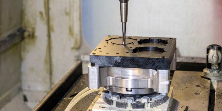 Protolabs con Hubs aumenta la capacità produttiva mondiale