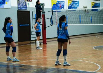 Volley Napoli, sconfitta per 3-2 contro Salerno: «Approccio sbagliato», commenta Maione