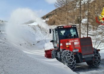 Sestriere: Addestramento gruppo operativi speciali con fresa spazzaneve | Il video