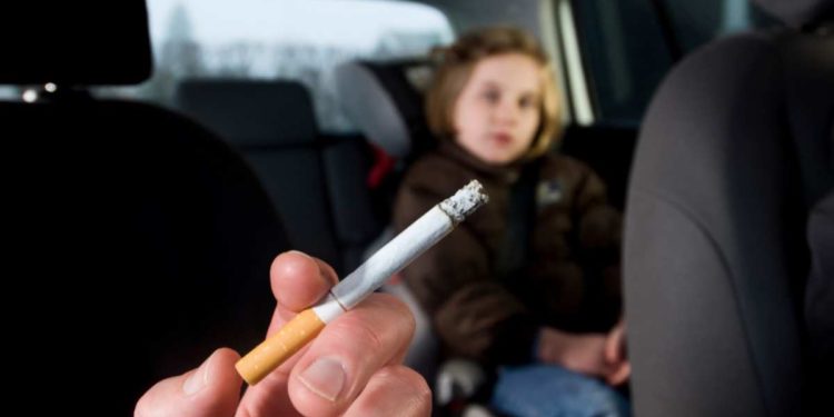 L'effetto del fumo passivo sulla salute dei bambini
