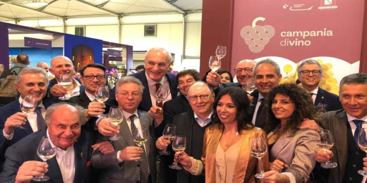 Vinitaly, Petracca: grande entusiasmo per l’Irpinia, a breve legge su enoturismo