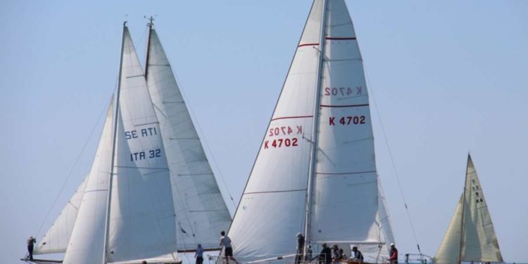 Aperte le iscrizioni alla “Regata delle Vele d’Epoca” in Accademia Navale, da quest’anno ammessi anche i Classic IOR
