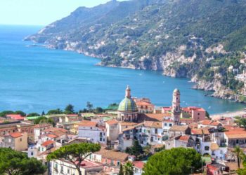 Vietri sul Mare. Dal 30 maggio al 2 giugno alle 19.30  alla Villa comunale “Incontriamoci con la Musica”