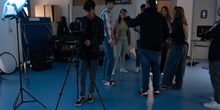 Presentazione del cortometraggio Save The Queen al Teatro Comunale Luigi De Lise di Sarno