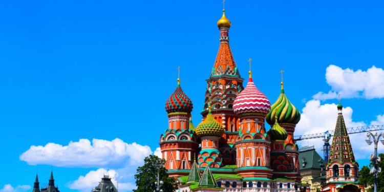 Putin: “Difenderemo il nostro Stato da qualsiasi tradimento”