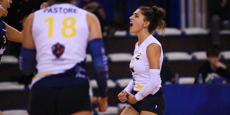 Accademia bis, Maria Erra si riveste di giallorosso