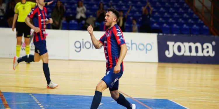 DECIO RESTA (INO)! CONTINUA LA SUA STORIA CON LE VOLPI : “SCELTA DI CUORE, ABBIAMO FAME E NON SIAMO APPAGATI”