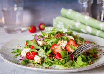 Biochimica “anti-caldo” degli alimenti: cosa scegliere, cosa mangiare e come cucinare in estate