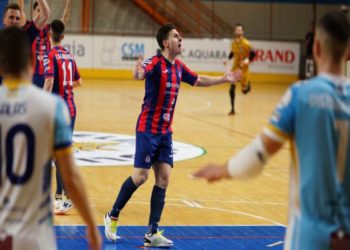 FELDI EBOLI, RINNOVO CAPONGIRO