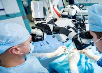 Melanoma, un tumore della pelle di tipo ‘familiare’. Importante la prevenzione e i test genetici per mutazioni