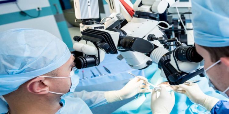 Melanoma, un tumore della pelle di tipo ‘familiare’. Importante la prevenzione e i test genetici per mutazioni