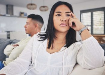 2000 Italiani rispondono: ecco cosa logora le coppie nell’ambiente domestico