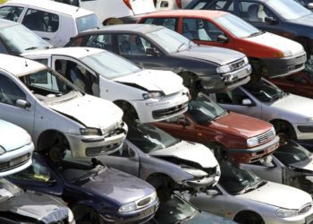 Demolizioni auto, cosa dice la legge e come funziona