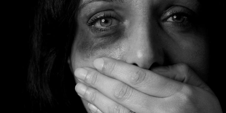 Giornata internazionale per l’eliminazione della violenza di genere Sensibilizzare i giovani sulla violenza di genere  con il progetto NoiNo.org della Fondazione del Monte