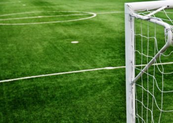 IL BUIO NEL MOMENTO DI MASSIMA LUCE, IL DERBY SOSPESO SUL 3-1 PER LO SPORTING