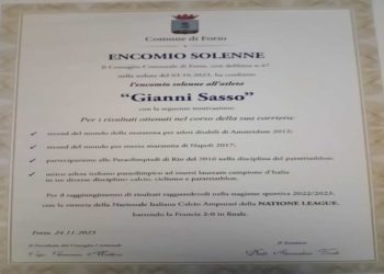CONFERITO DAL COMUNE DI FORIO UN ENCOMIO SOLENNE AL CAMPIONE PARALIMPICO GIANNI SASSO