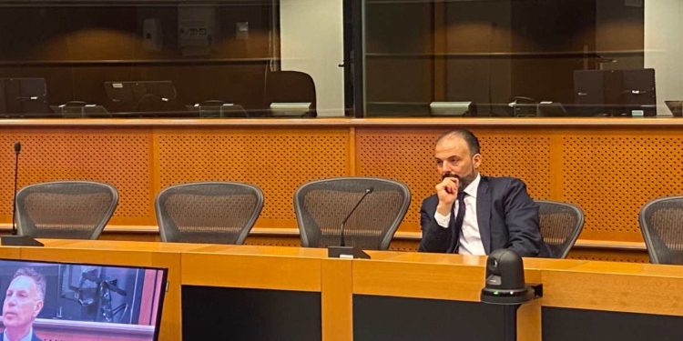 Petitto: “Sui fondi europei De Luca non ha più scuse”