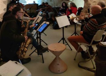 Sabato 2 dicembre la Piccola Orchestra Materana Onyx suonerà sul palco di Casa Cava