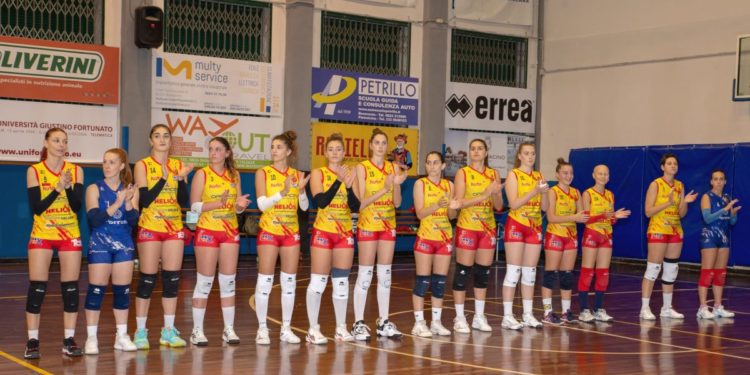 L’Accademia riceve Castellaneta al PalaParente