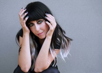 Con “Rumors” la cantautrice TI lancia il primo singolo del progetto “Inner” per Angapp Music: Un’ode al sentirsi liberi da ogni giudizio sperimentando la bellezza della diversità