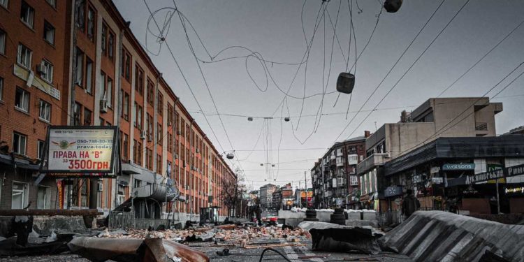 Ucraina, attacco russo su vasta scala: missili su Kiev