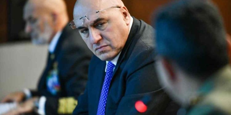 Chi è Guido Crosetto, ministro ricoverato d’urgenza