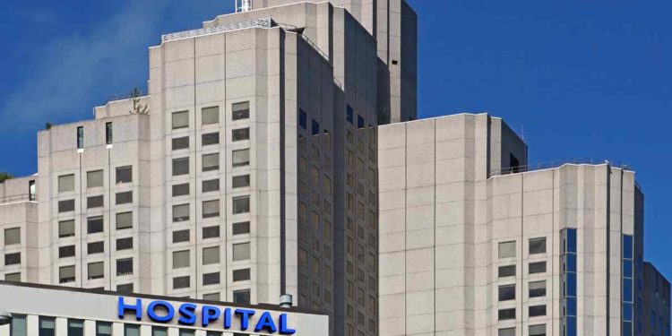 Crosetto ricoverato d’urgenza, sospetta pericardite