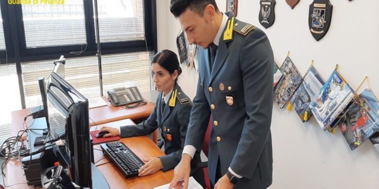 Falsi contratti di appalto per 7 milioni di euro nella logistica