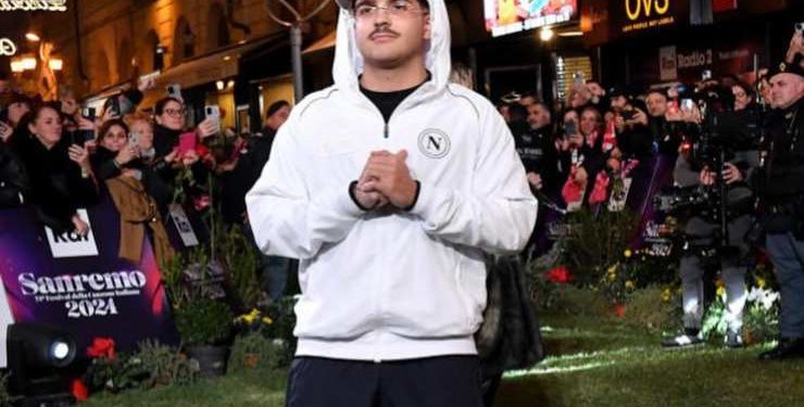 “Geolier davanti a Angelina, uno scandalo”: Ariston e social in rivolta