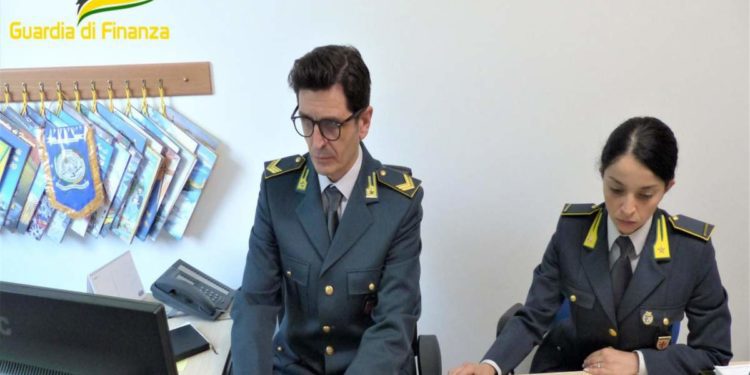Individuata una vasta frode fiscale nella vendita di automobili