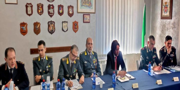 Operazione interforze contro un’associazione mafiosa