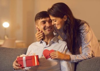 Regali di San Valentino: ecco le cittá con i partner piú parsimoniosi