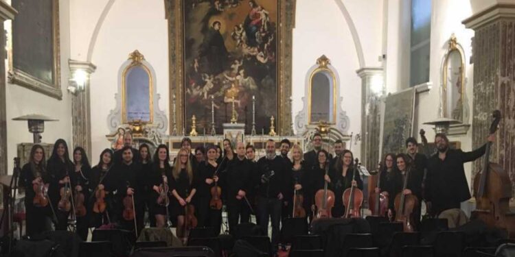 A Paestum i “Concerti di Primavera”. A Villa Salati in scena l’Orchestra da Camera San Giovanni, diretta dal Maestro Keith Goodman. Area archeologica, 21 marzo 2024 ore 19