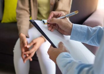 Bonus psicologo 2024 fino a 1.500 euro, domande al via da lunedì 18 marzo: come richiederlo