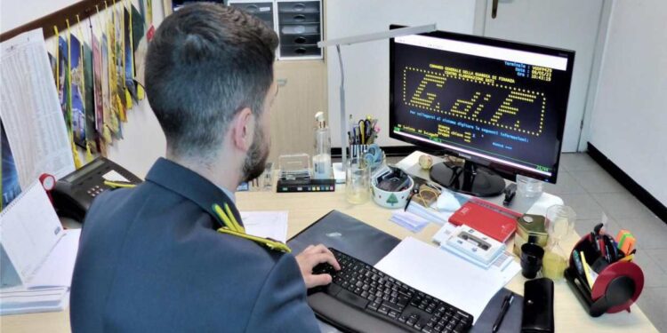 Frode fiscale nel distretto pratese