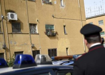 Furto nella notte in un tabaccheria a Pietradefusi. In fuga i malviventi