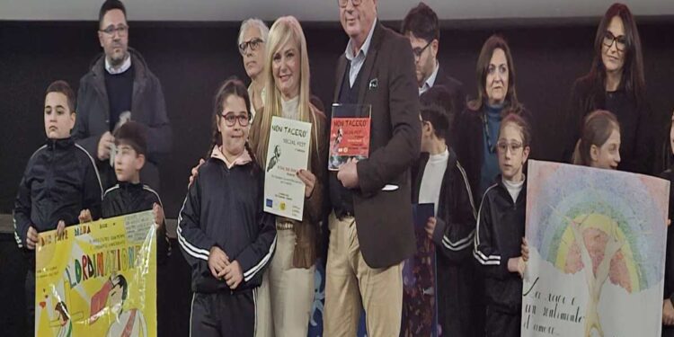 IL PRESIDENTE DELLA FONDAZIONE ANGELO VASSALLO SINDACO PESCATORE PREMIATO AL FESTIVAL NON TACERÒ Social Fest 2024