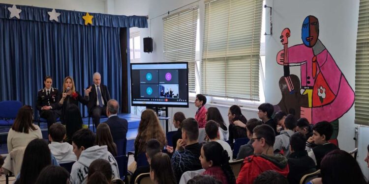 Scuola, Campania seconda in Italia per abbandono scolastico