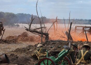 Ucraina, diverse esplosioni a Kiev. Polonia: “Missile Russia ha violato nostro spazio aereo”