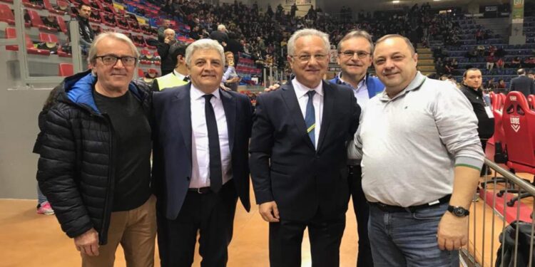 A RICCIONE IL SAGGIO SULL’EX INTER JULIO VELASCO DI DANIELE BARTOCCI