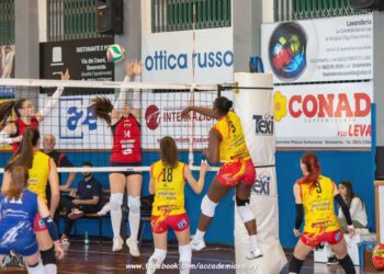 ACCADEMIA, DOMANI AL PALAPARENTE CON MONOPOLI