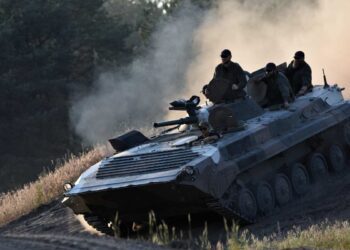 Attacco Iran, Israele pronto a risposta ma Usa frenano. Khamenei: Gerusalemme sarà nostra