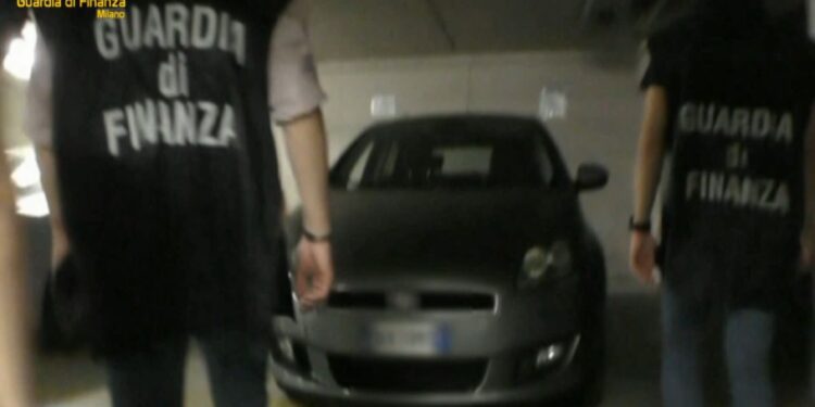 Bancarotta fraudolenta, autoriciclaggio e sottrazione fraudolenta al pagamento delle imposte