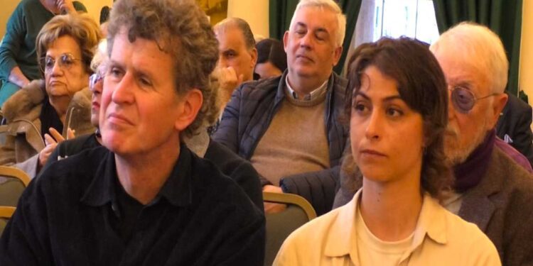 «DI MARE E DI MEMORIA», PRESENTATO A ISCHIA IL VOLUME DI POESIE DI FURIO DURANDO: INDISSOLUBILE IL SUO LEGAME CON L’ISOLA VERDE