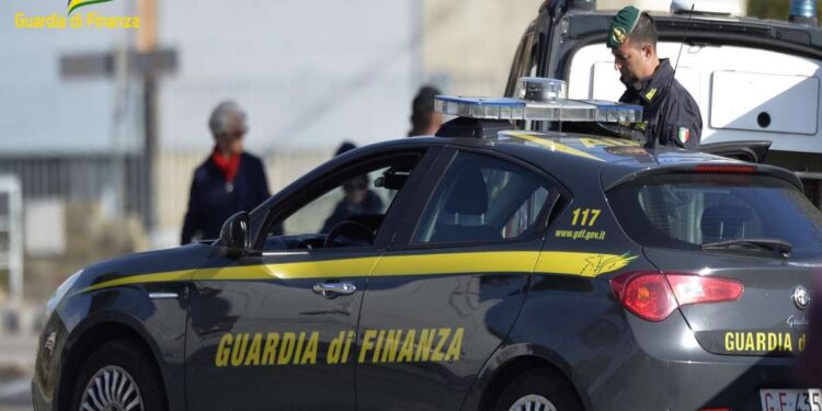 Latina – 1 arresto e sequestrata una palestra