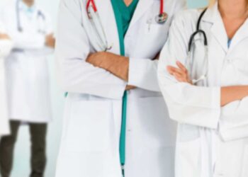 RICERCA INDIPENDENTE, NARRATIVA E QUANTITATIVA di ISTUD  RISPONDONO 176 PROFESSIONISTI SANITARI